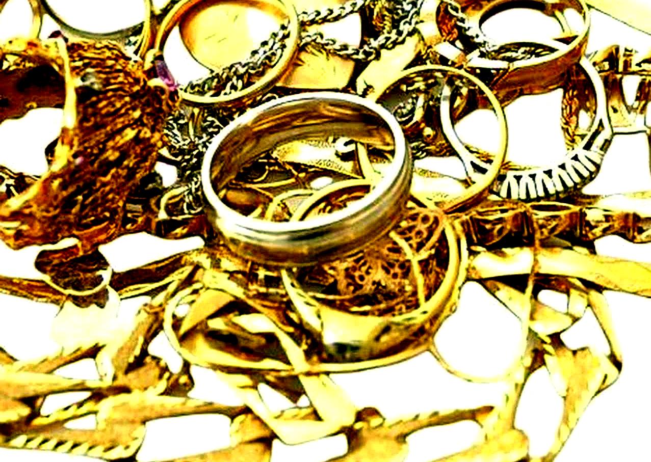 Kradzież złota z lombardu.