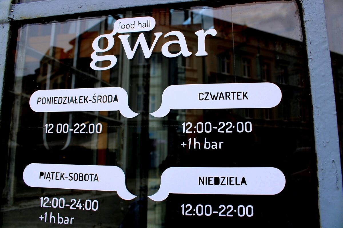 Hala Targowa GWAR foodhall