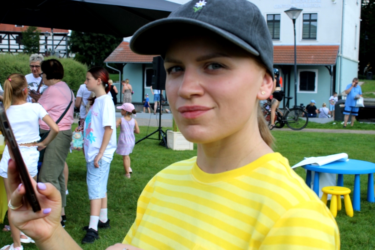 IMG (Copy)