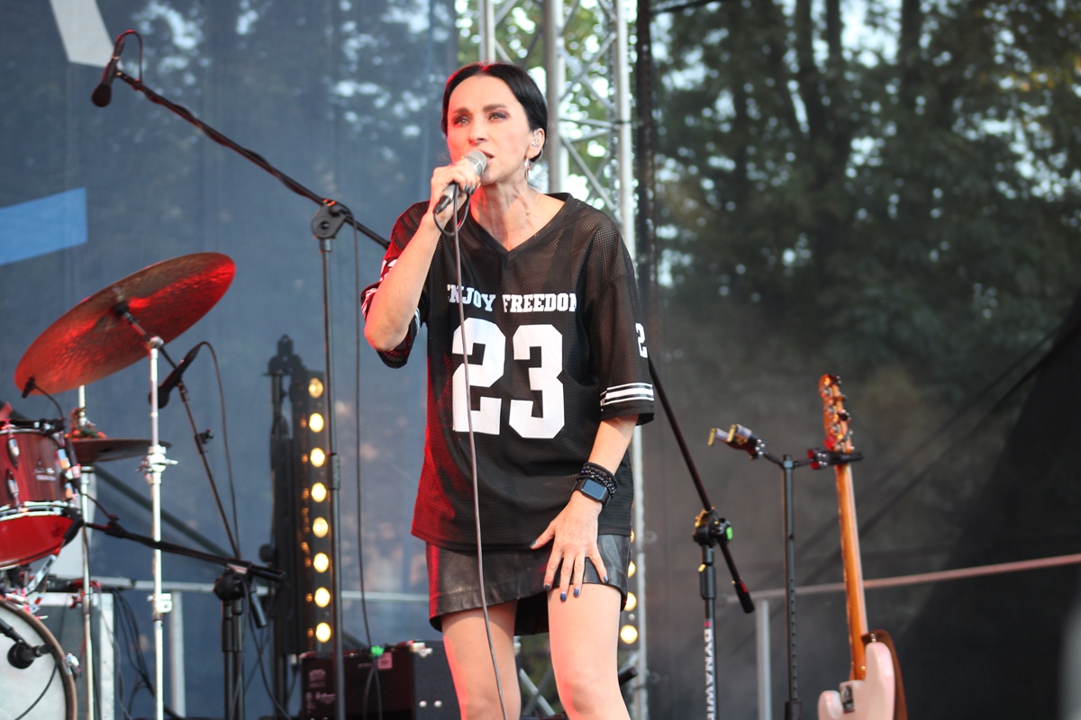 Renata Przemyk na Wyspie Młyńskiej. Koncert „Babę zesłał Bóg” w cyklu Rzeka Muzyki 10 IMG (Copy)