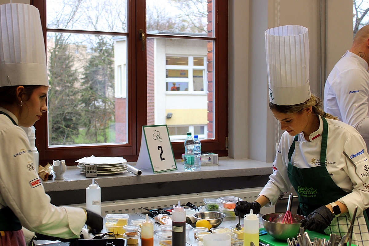 Bydgoski „Gastronomik” rywalizował w III edycji konkursu GARDEN GOURMET® Young Culinary Cup. Rozkochiwał w kuchni roślinnej od pierwszego kęsa 8 IMG (Copy)