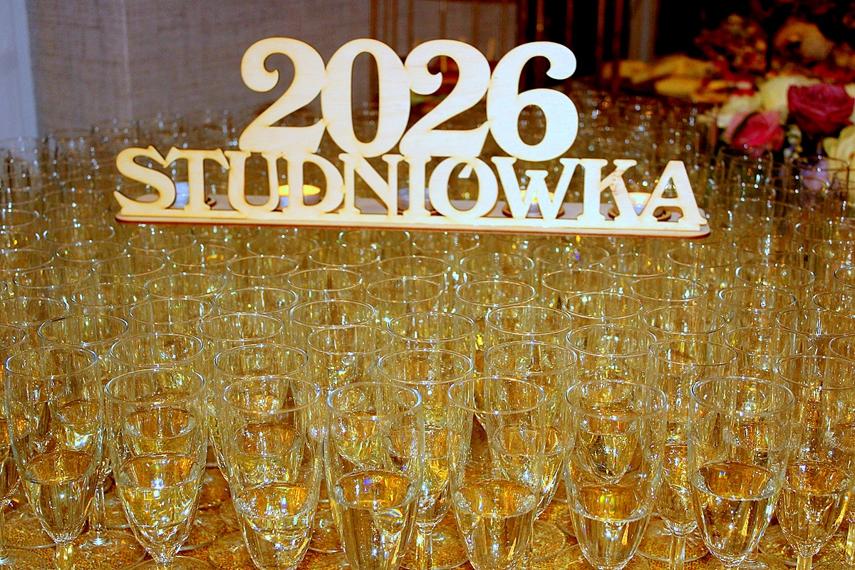 Studniówki 2026 Bydgoszcz. Studniówka XI Liceum Ogólnokształcącego 17 IMG (Copy)