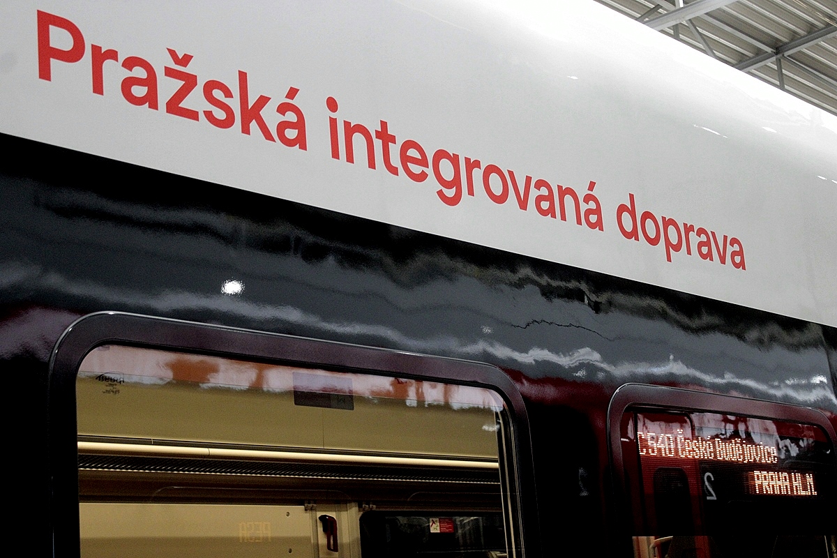 PESA przekazała setny pojazd dla Kolei Czeskich (České Dráhy) 4 MG 5628 Copy