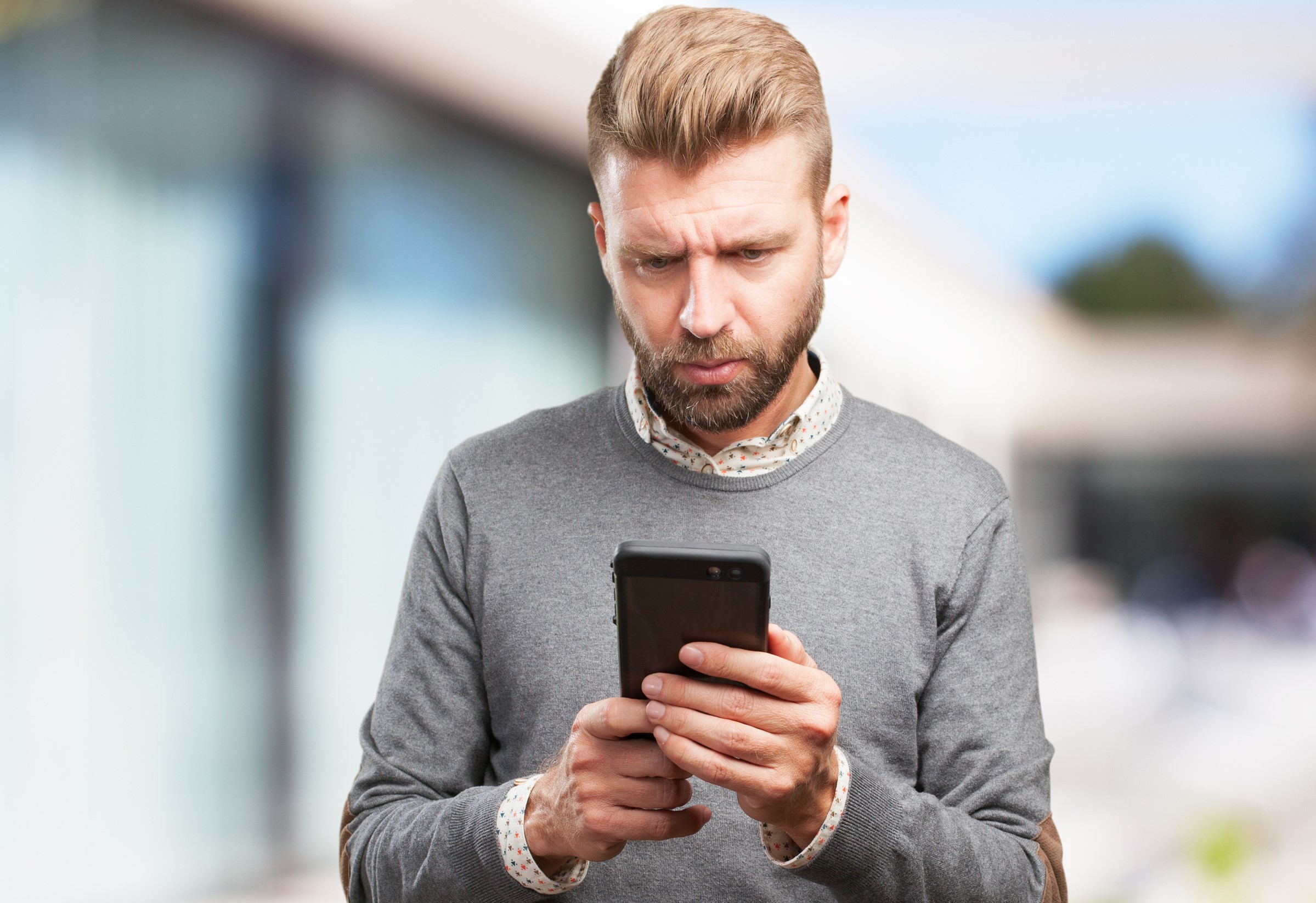 Dostałeś SMS-a od ZUS? Uważaj, to może być oszustwo 1 freepik 1