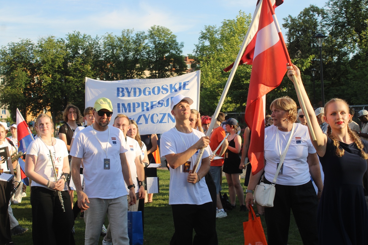 img 9555 copy
