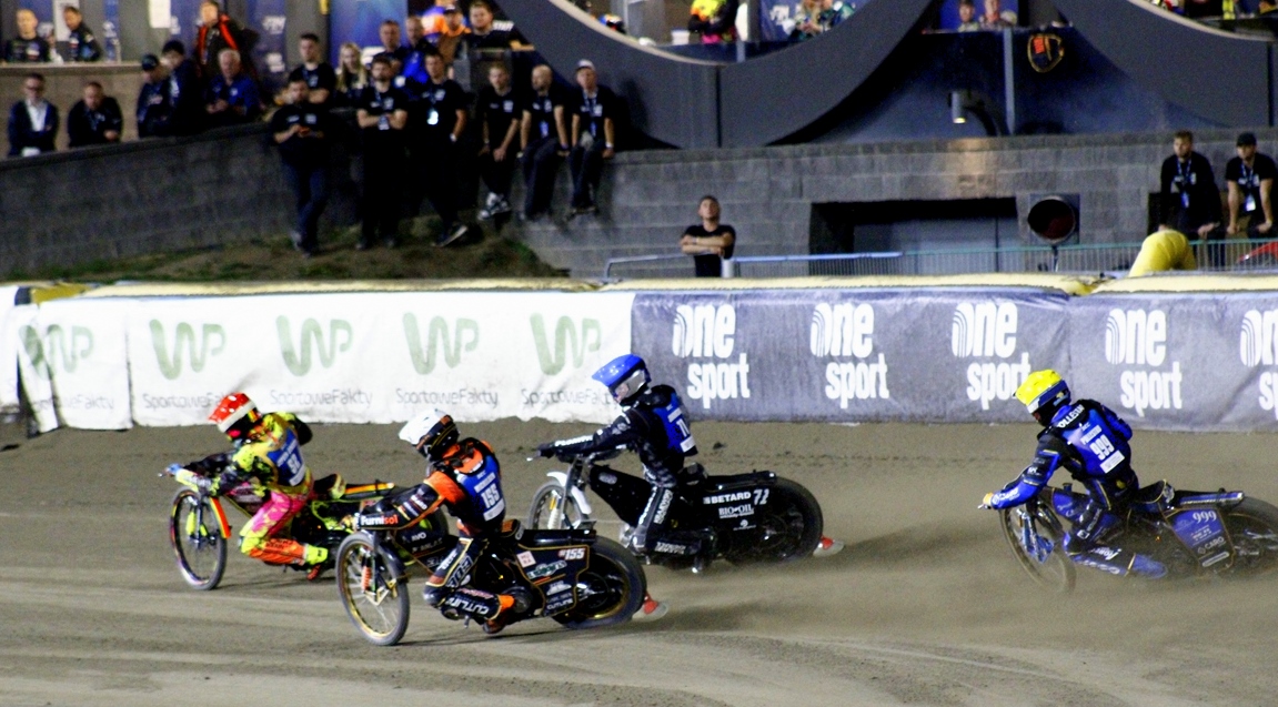 Woryna napisał historię w Rzeszowie! Polski dublet w 3. finale SEC 3 MG 3029 Copy