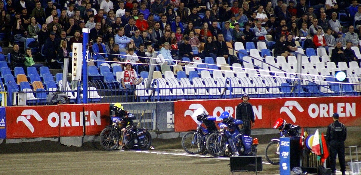 Woryna napisał historię w Rzeszowie! Polski dublet w 3. finale SEC 9 MG 3038 Copy