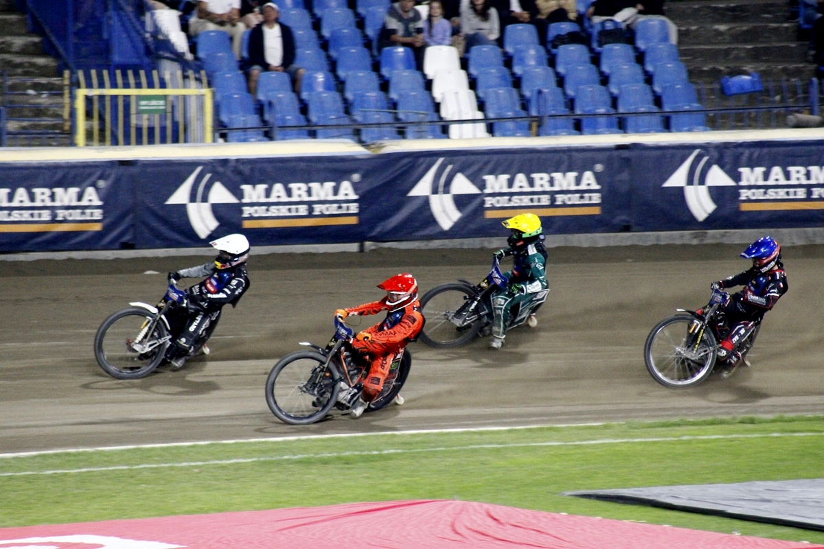Woryna napisał historię w Rzeszowie! Polski dublet w 3. finale SEC 23 MG 3082 Copy