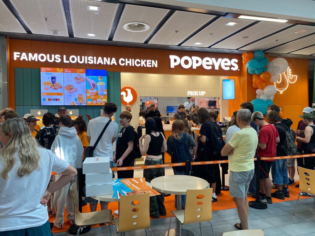 Nowe marki, lokalne debiuty i 21 otwarć. Focus Bydgoszcz z 99-procentową komercjalizacją 7 Focus Popeyees 1